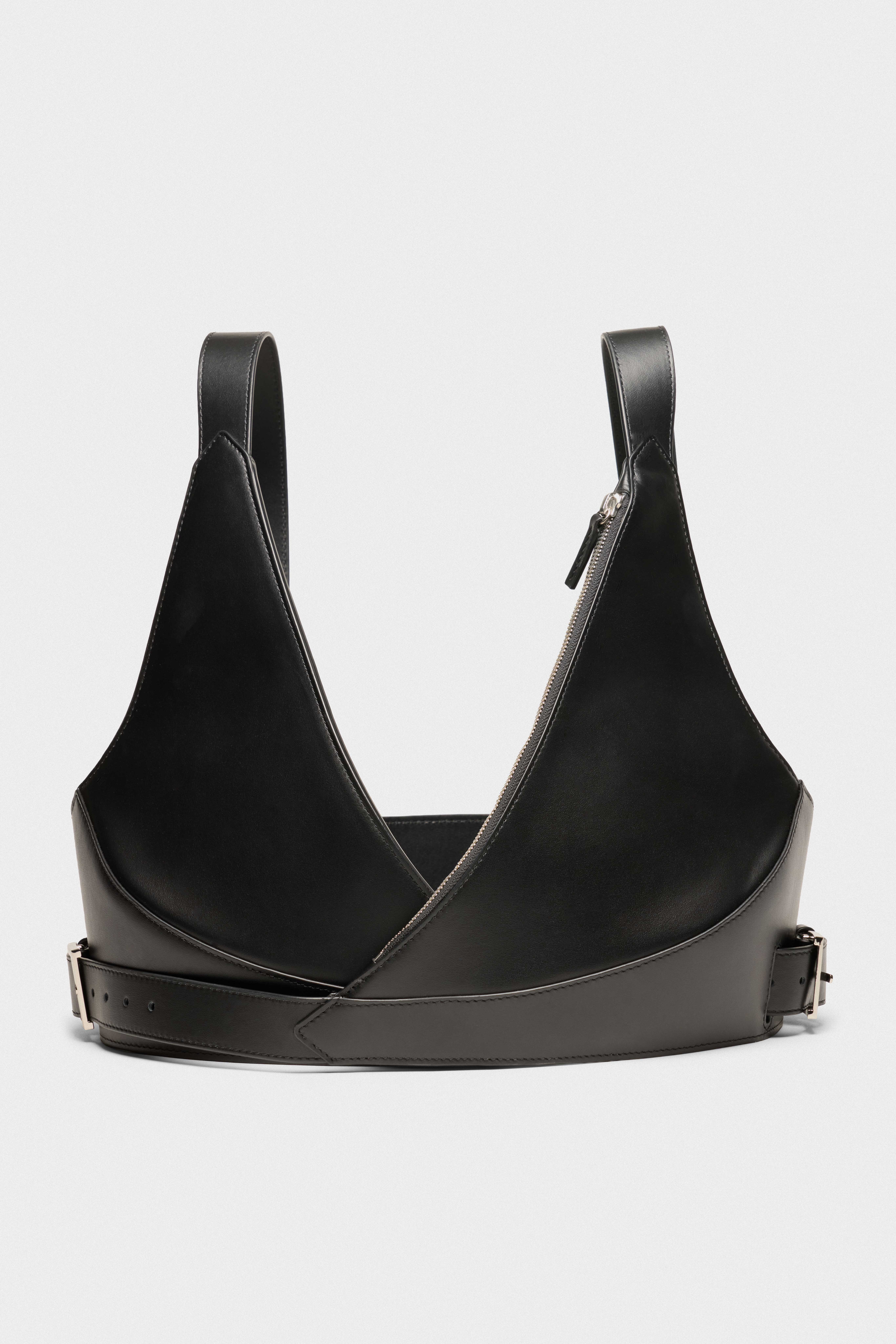 Habit 18 Wrap Chest Bag